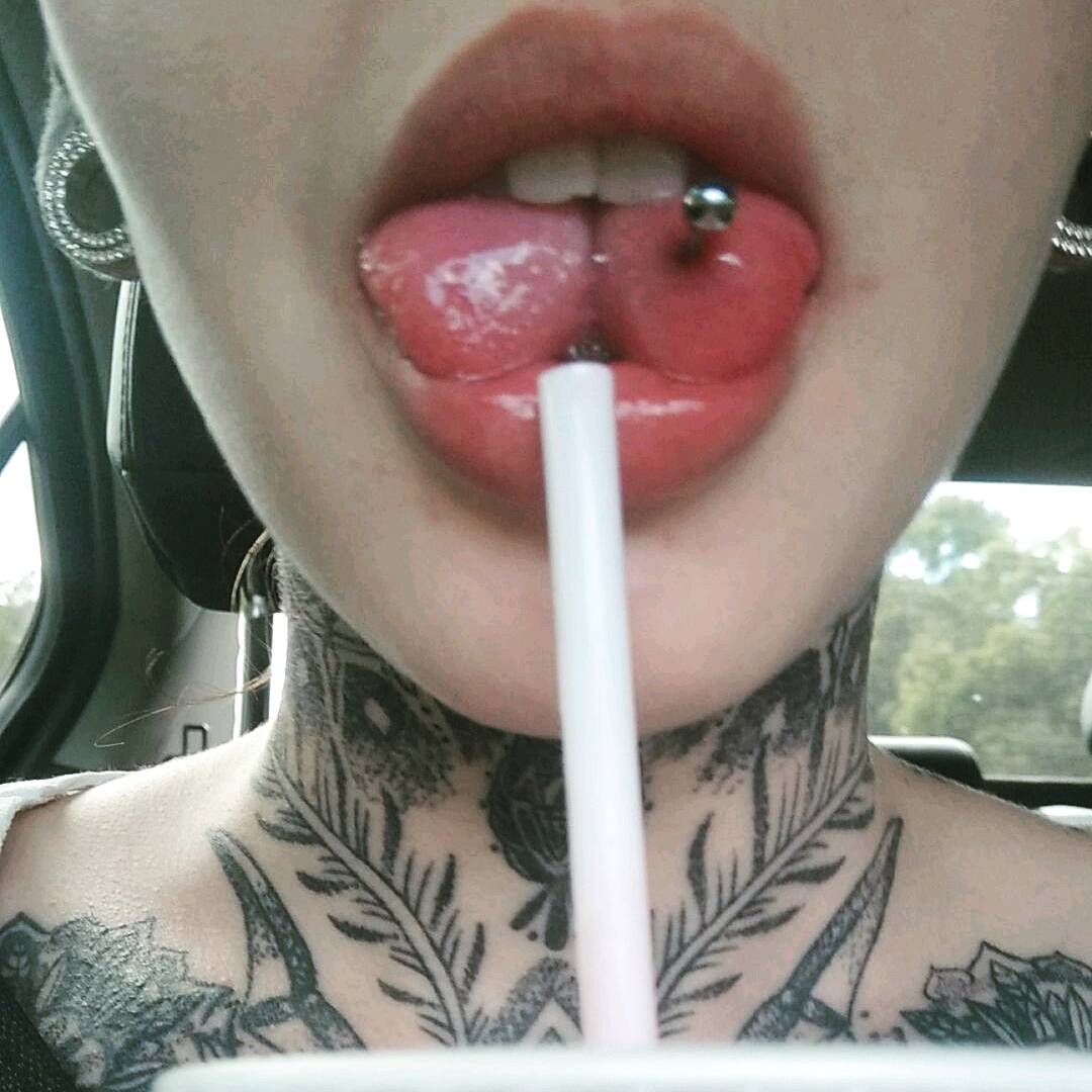 This Woman With Tattoos And A Split Tongue Is Making Everyone Fall In