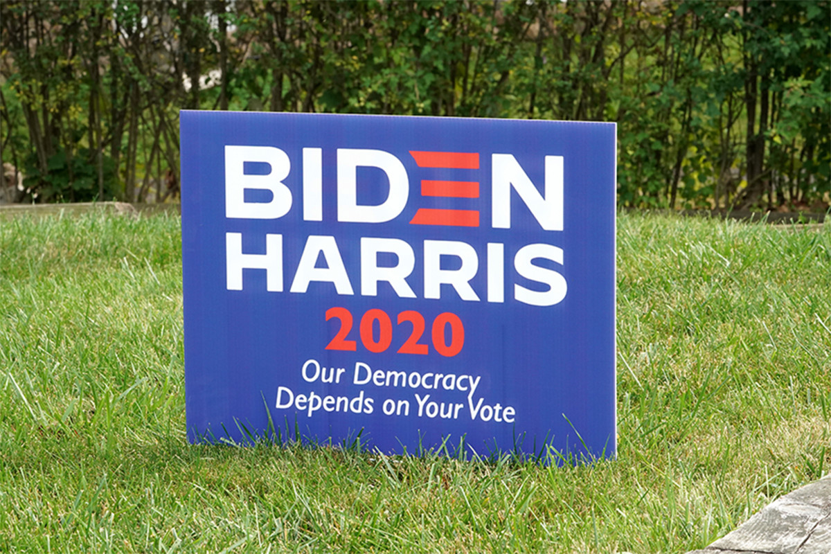 Man Steals Biden Lawn Sign