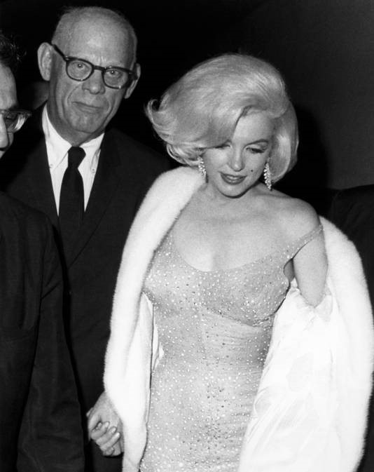 Jfk With Marilyn Monroe Story Behind Affair Jfk Marilyn Monroe 3076