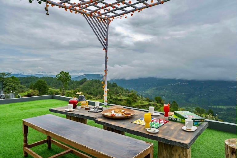 Solar-Powered Glasshouse In Ranikhet